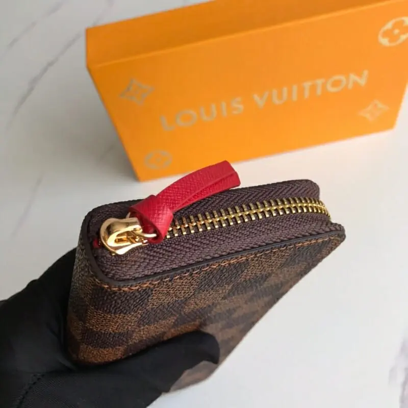 louis vuitton lv portefeuille s pour femme s_b141402